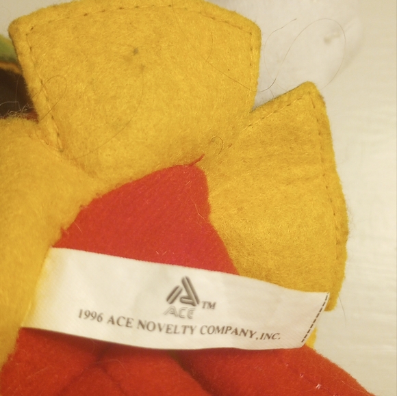 Looney Tunes Vintage Marvin the Martian plush - Picture 6 of 6